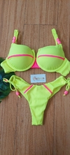 Conjunto meia taça amarelo neon na internet