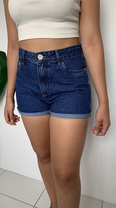 shorts mom azul escuro