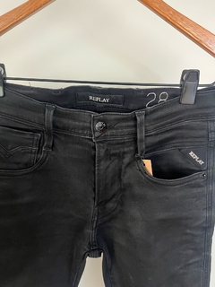 Jeans negro basico Replay Talle M - FASHION MARKET BA