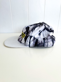 Gorra visera h&m blanca con estampada palmeras talle 4 años - comprar online