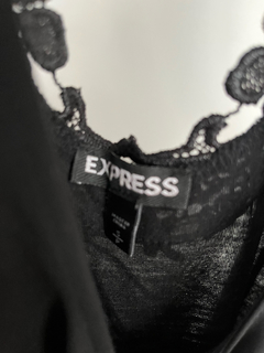 Musculosa lisa negra con encaje atras Express Talle S - tienda online