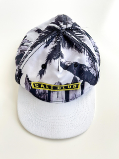 Gorra visera h&m blanca con estampada palmeras talle 4 años en internet