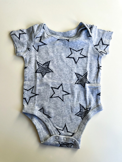 Body bebe gris First impressions Talle 0-3 Meses