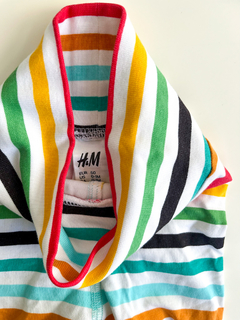 Pantalon calza bebe con gorrito rayado de colores H&M Talle 0-1 Mes - comprar online