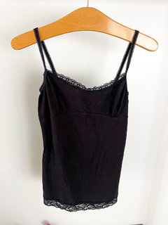 Musculosa Ambiance Appared Negra Con Encaje En Bordes Talle L - comprar online