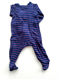 Pijama Carters rayado azul y rojo talle 9meses en internet