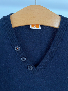 Sweater Hombre Boss Orange azul oscuro con tres botones talle XL en internet