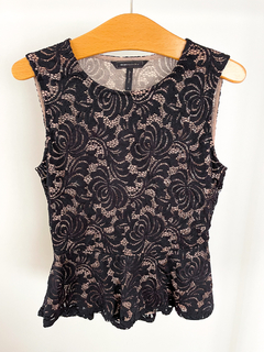 Musculosa Bcbgmaxazria negra encaje con forro color piel talle S No Cher Jazmin - comprar online