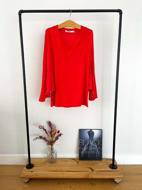 Blusa Cher Roja Con Volados Talle 2