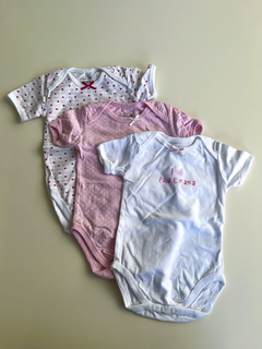 Body x 3 bebe Prenatal blanco y rosa (estanpado puntos y corazones)