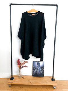 Poncho Oklan Negro Talle U - comprar online