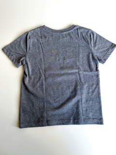 Remera Niños Gris Hym Talle 4-6años - comprar online