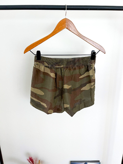 Short Tna Verde Camuflado Con Bolsillos Talle S No Rapsodia Cher en internet