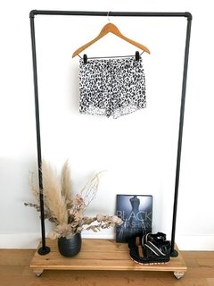 Short H&m Animal Print - Nuevo