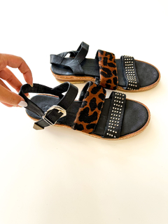 Sandalias Ayres Con Animal Print No Jazmin Mishka - FASHION MARKET BA