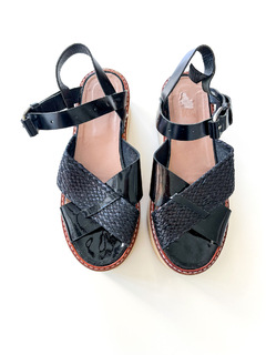 Sandalias Mishka Negras Plataforma Tiras - comprar online