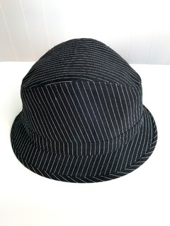 Sombrero H&M Negro rayado Talle L - Nuevo en internet