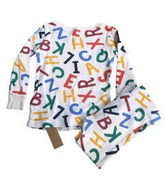 Conjunto pijama niño color blanco estampado letras Old Navy Talle 2