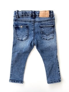 Jean Zara Bebe Azul Gastado Talle 9-12 Meses - comprar online