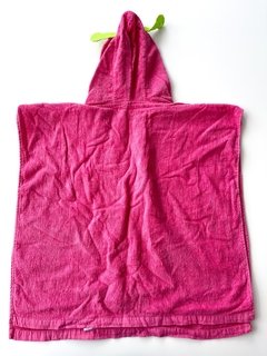 Toalla Bata Tipo Poncho Rosa Con Mariposa - comprar online