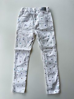 Pantalon Grisino Niña Blanco Con Corazones Talle 5-6 Años - comprar online