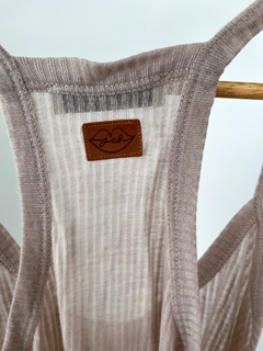 Imagen de Musculosa De Morley Jazmin Chebar Beige Oscuro Talle 2