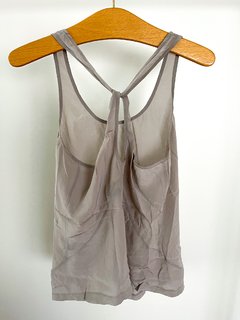 Blusa Sin Mangas De Seda Club Monaco Gris Talle S en internet