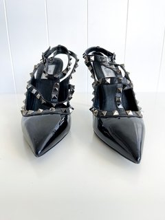 Zapatos Valentino de Charol negros con tachas talle 41 ORIGINALES - 1100 DOLARES - FASHION MARKET BA