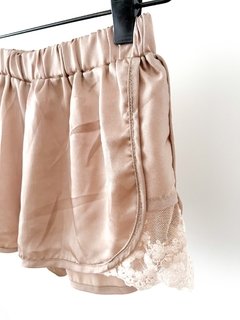 Short Love Miuka Champagne Con Encaje Talle 2 - FASHION MARKET BA