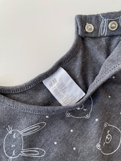 Remera H&m Niñas 1 Año Y Medio Gris Con Gatitos en internet