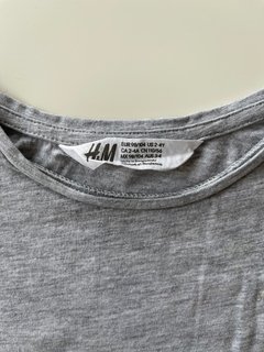 Remera H&m Niñas Gris Basica Talle 2 - 4 Años - comprar online