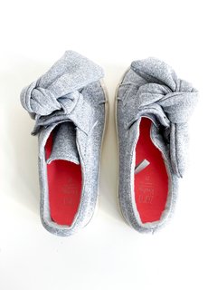 Zapatillas Grises Zara Baby Con Velcro Talle 23 / 6us - comprar online