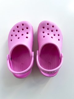 Crocs Kids Clasicas Rosas Talle 7 - tienda online