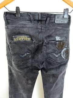 Jean Hombre Negro Replay Italia Parches De Cuero Talle 28 - tienda online