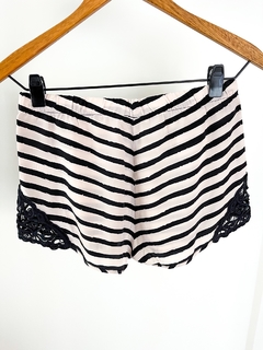 Short Jazmin Chebar Rayado Beige Y Negro Talle 1 en internet