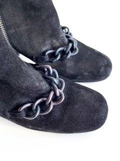 Botas De Gamuza Negras Taco Con Strass Jazmin Chebar T 39 - tienda online