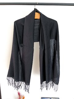 Pashmina Versace Negra Con Bordado