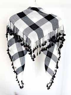 Pañuelo Cuadrille Blanco Y Negro Con Pompones - comprar online