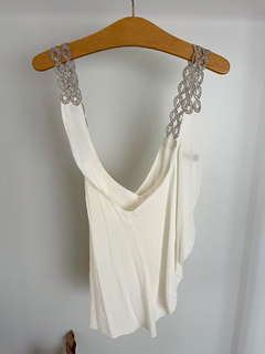 Top Blusa Jazmin Chebar Blanco Con Plateado Talle 2 en internet