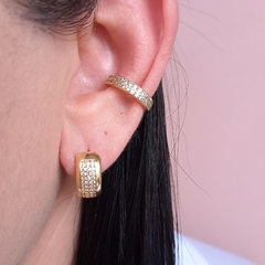 Piercing cravejado dourado Cód: G026Z