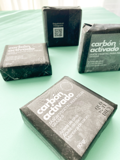 Jabón purificante de carbón activado para pieles grasas - comprar online