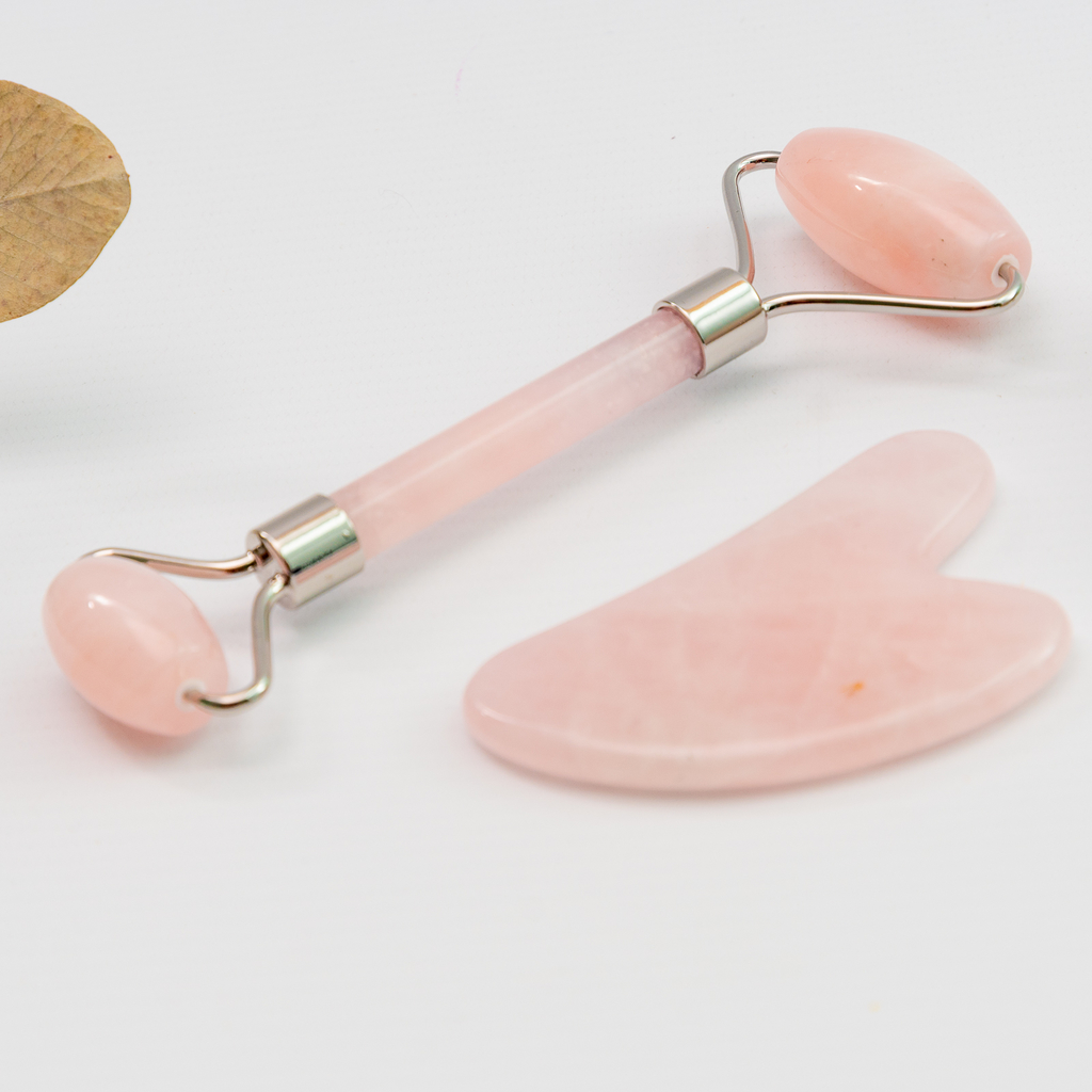 SET DUGA DE RODILLO MASAJEADOR GUA SHA DE QUARZO ROSA