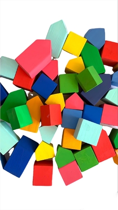 Imagen de Set de 7 casitas de madera multicolor