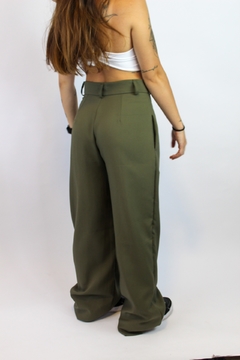 Calça Alfaiataria Verde Militar - BAZBI 