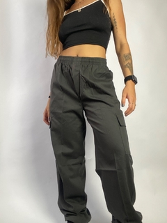 Calça Cargo Cinza Chumbo - comprar online