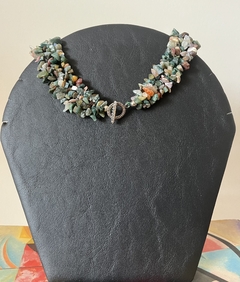 Collar piedras multicolor - comprar online