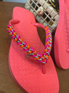 Chinelo corrente rosa neon - comprar online