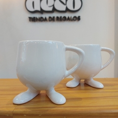 TAZA PATITAS D360