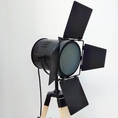 LAMPARA DE MESA TRIPODE ESTUDIO CINE NEGRA AG14 - comprar online