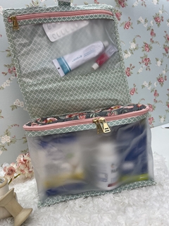 Kit Pronto - Aula Farmacinha em tricoline estampa floral salmão - Entre Tecidos e Recortes